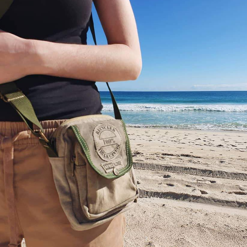 Rover Pouch Bag