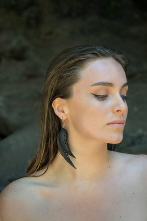 
                  
                    Load image into Gallery viewer, Tyre Tube Earrings &amp;quot;Feather Dots&amp;quot;
                  
                